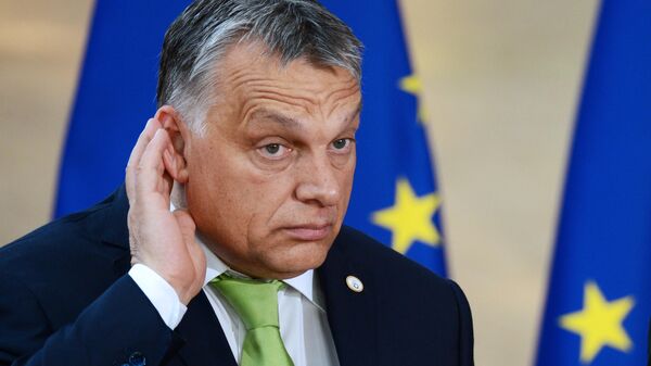 Премьер-министр Венгрии Виктор Орбан на саммите государств и правительств стран-участниц Европейского союза в Брюсселе - Sputnik Латвия