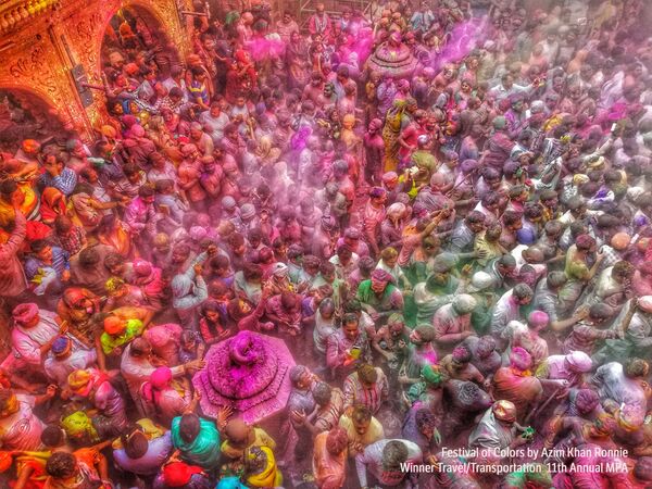 Fotogrāfa Azim Khan Ronnie uzņēmums "Festival of Colors", konkursa 11th MPA Photographer of the year uzvarētājs kategorijā "TRAVEL/ADVENTURE & TRANSPORTATION" Fotogrāfa Azim Khan Ronnie uzņēmums "Festival of Colors", konkursa 11th MPA Photographer of the year uzvarētājs kategorijā "TRAVEL/ADVENTURE & TRANSPORTATION" - Sputnik Latvija