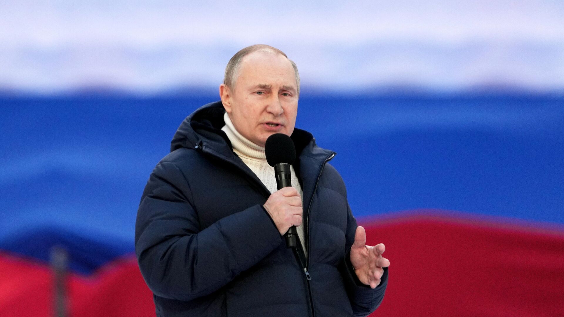 Президент РФ Владимир Путин выступает на митинге-концерте в Лужниках, посвященном воссоединению Крыма с Россией Президент РФ Владимир Путин выступает на митинге-концерте в Лужниках, посвященном воссоединению Крыма с Россией - Sputnik Латвия, 1920, 18.03.2022