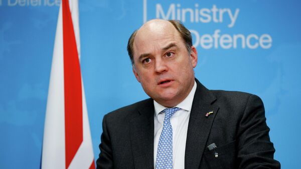 Министр обороны Великобритании Бен Уоллес - Sputnik Латвия