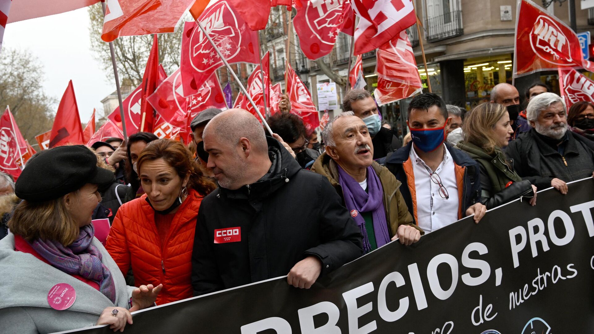 Акция протеста в Мадриде против роста цен на продукты, топливо и другие товары, 23 марта 2022 года  - Sputnik Латвия, 1920, 25.03.2022
