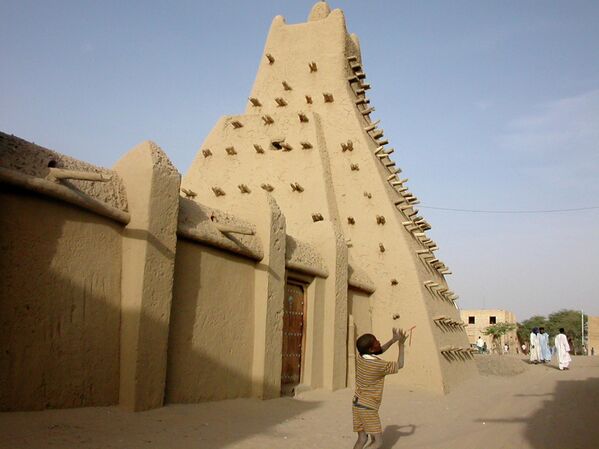 Исторический город Тимбукту в Мали. - Sputnik Латвия