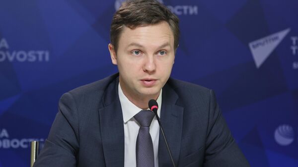 Польша пошла по газовому пути Украины: Юшков раскрыл цинизм Варшавы - Sputnik Латвия