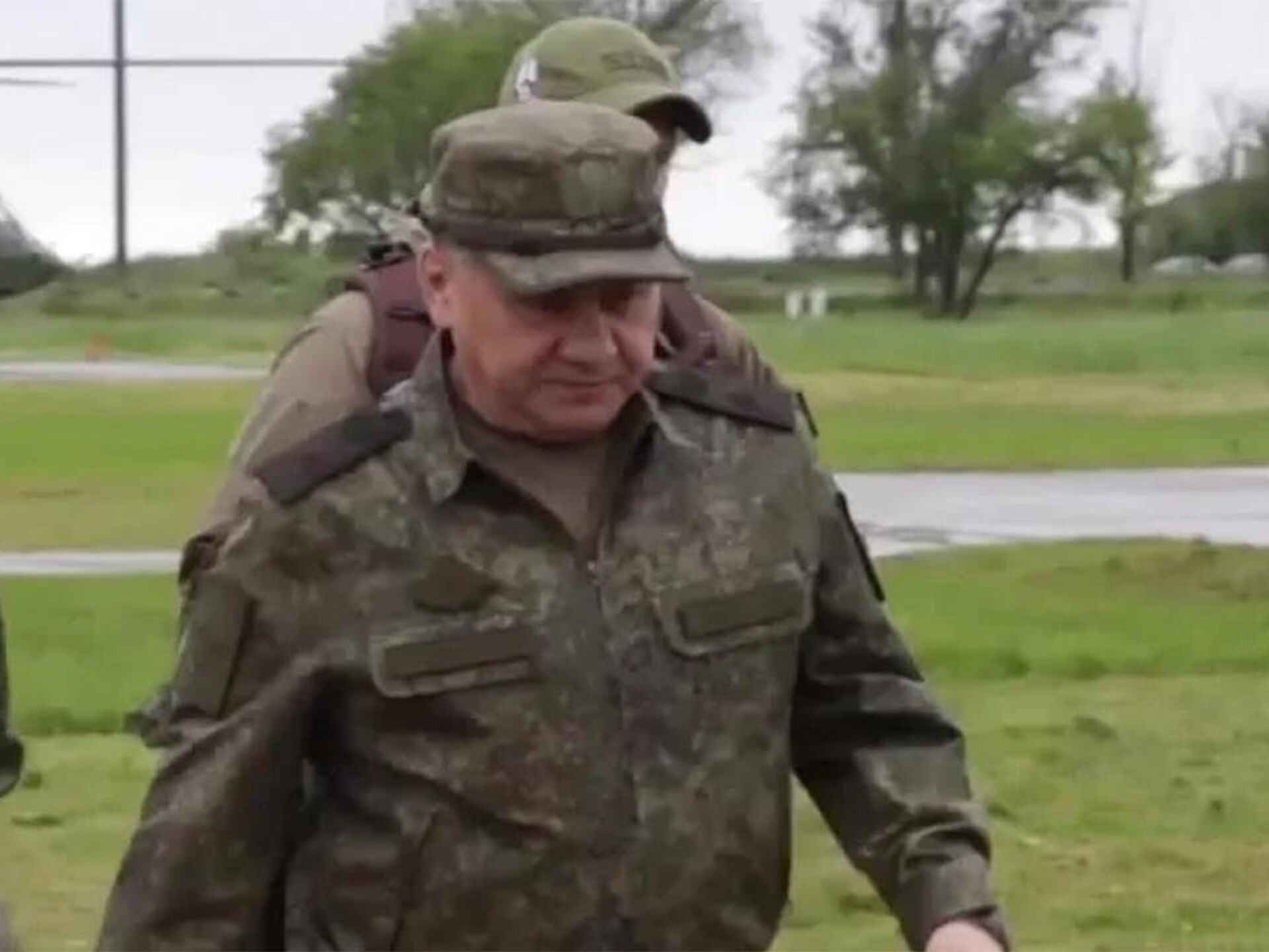 Генерал военной операции. Шойгу проинспектировал войска на Украине. Командующий группировкой войск на Украине.