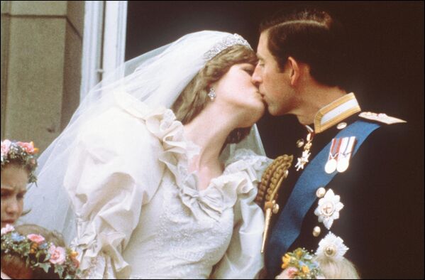 Свадьба принца Чарльза и принцессы Дианы, Лондон, 29 июля 1981 года. - Sputnik Латвия
