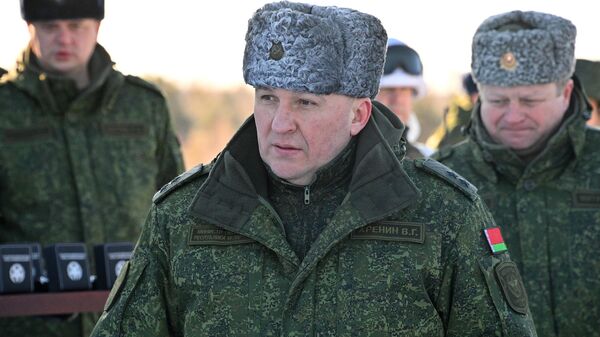 Министр обороны Беларуси Виктор Хренин - Sputnik Латвия