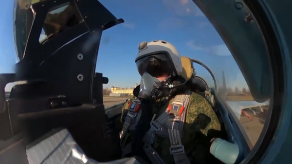 Боевая работа Су-35 - Sputnik Латвия