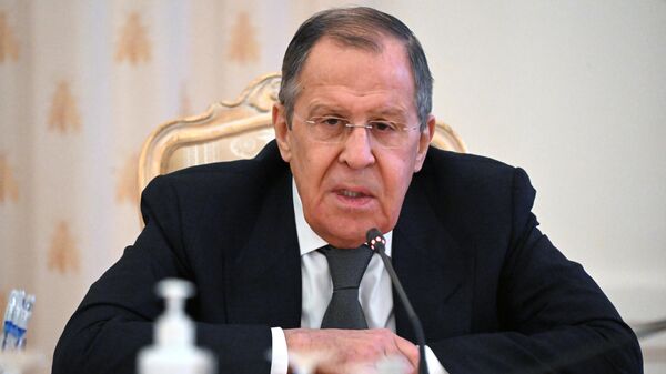 Глава МИД РФ Сергей Лавров на встрече с российскими журналистами - Sputnik Латвия