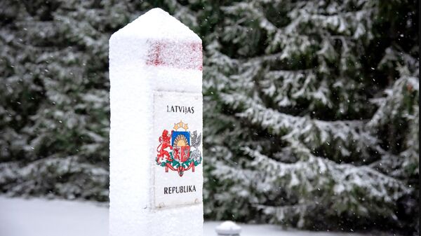 Пограничный столб на латвийско-белорусской границе - Sputnik Латвия