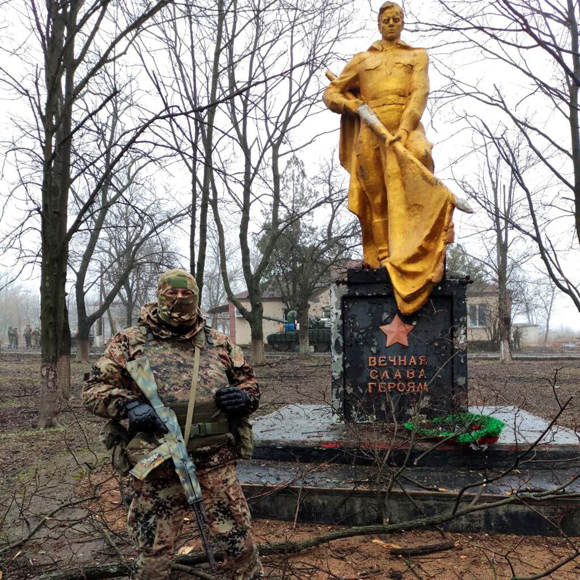 Ильяс, гражданин Латвии, боец ДНР с позывным Ирландец Ильяс, гражданин Латвии, боец ДНР с позывным Ирландец - Sputnik Латвия, 1920, 18.01.2023