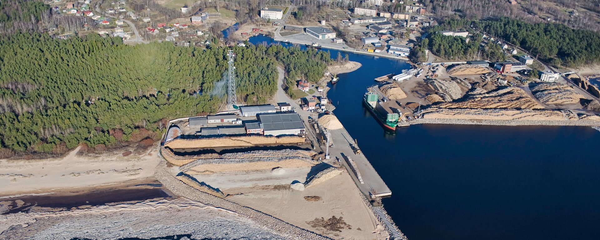 Порт Скулте в Рижском заливе, Латвия - Sputnik Латвия, 1920, 06.03.2023