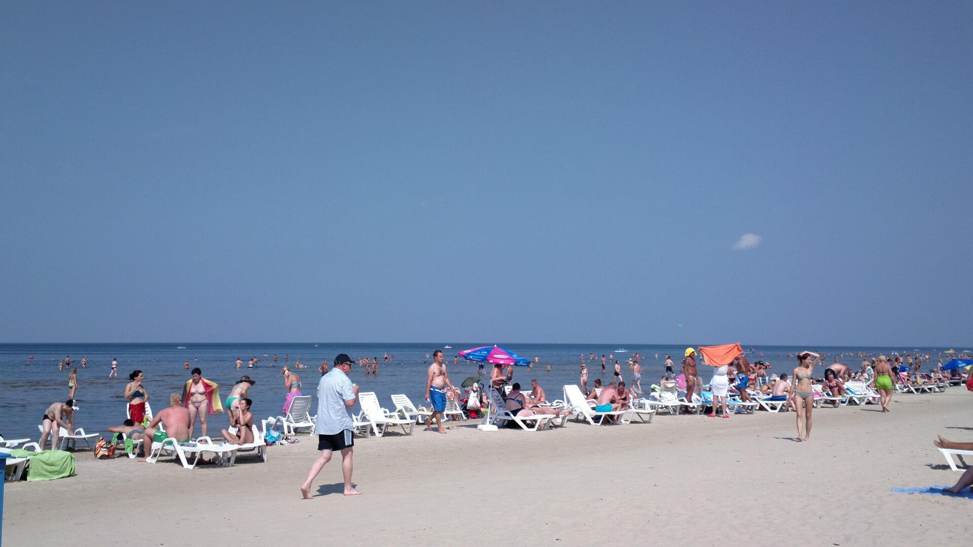 Пляж в Юрмале  - Sputnik Латвия, 1920, 21.08.2023