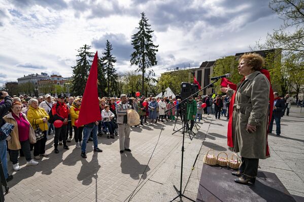 Участники митинга РСЛ в Риге - Sputnik Латвия