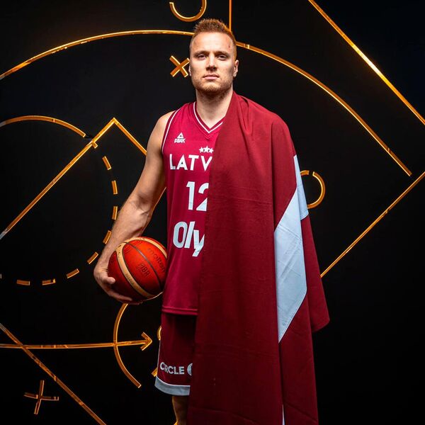 Игрок сборной Латвии по баскетболу Роландс Шмитс - Sputnik Латвия