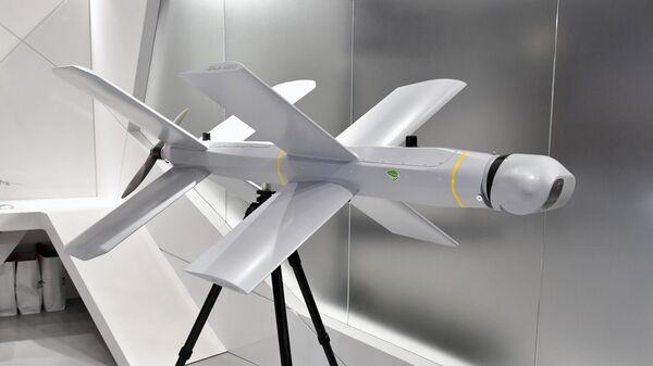 Барражирующий дрон-камикадзе ZALA Ланцет на стенде концерна Калашников - Sputnik Латвия