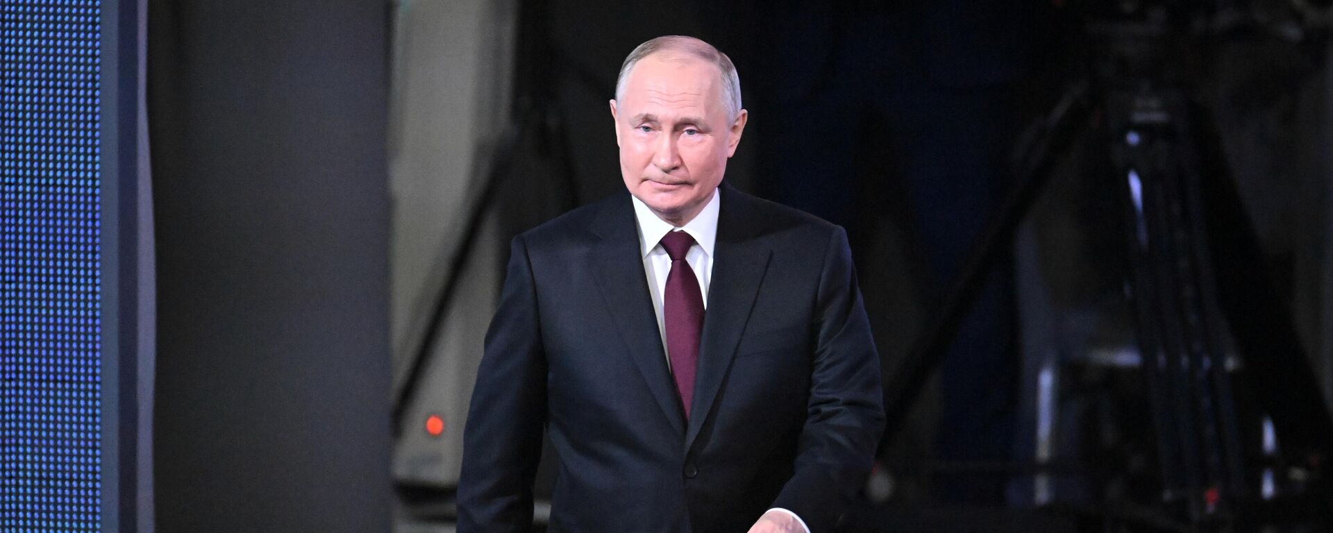 Прямая линия и большая пресс-конференция президента РФ В. Путина - Sputnik Латвия, 1920, 15.12.2023