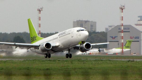 Боинг 737 авиакомпании AirBaltic - Sputnik Latvija