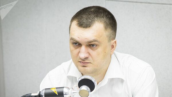 Эксперт в области информационной безопасности Константин Склифос - Sputnik Латвия