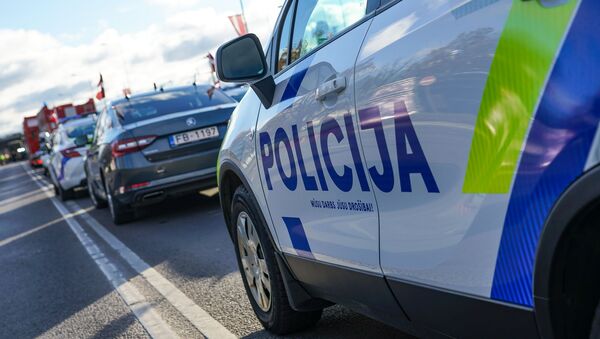 Латвийская полиция готовится к параду - Sputnik Latvija