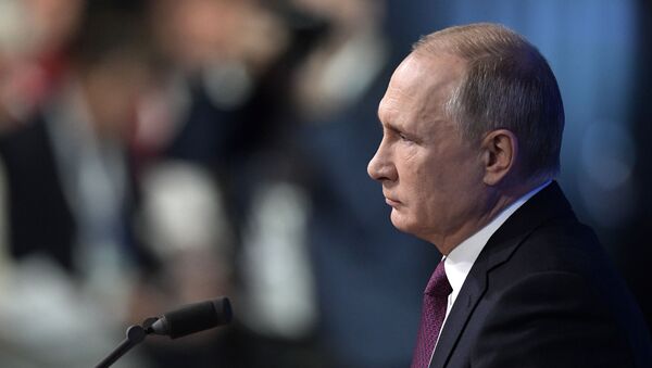 Ежегодная большая пресс-конференция президента РФ В. Путина - Sputnik Латвия