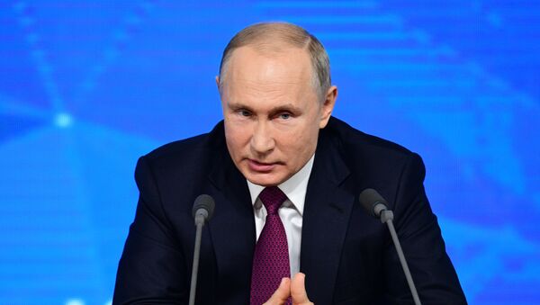 Путин попросил не пищать, когда РФ обеспечивает свою безопасность - видео - Sputnik Латвия