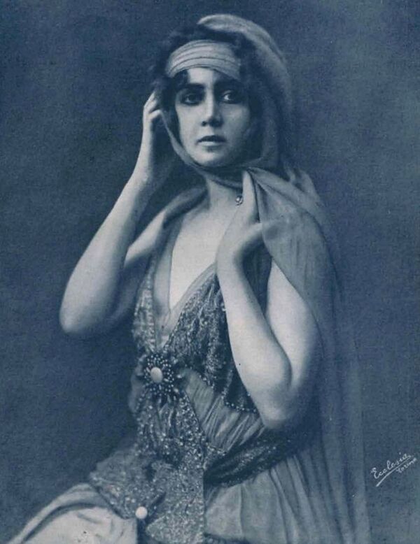 Польская, немецкая и итальянская актриса немого кино Елена Маковская, 1916 год - Sputnik Латвия