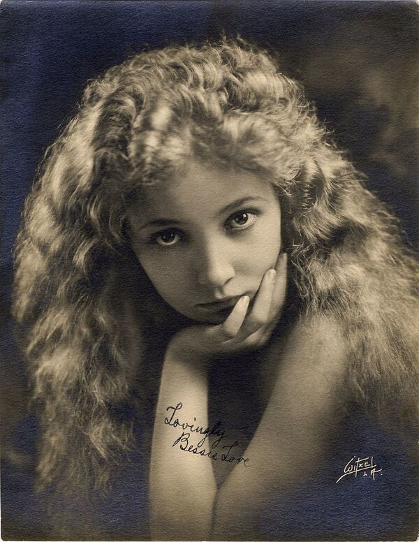 Американская актриса немого кино Бесси Лав, 1920 год - Sputnik Латвия