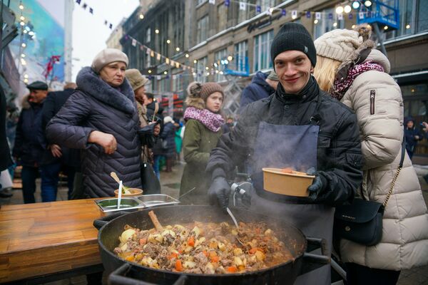 Фестиваль уличной еды Riga Street Food Festival Фестиваль уличной еды Riga Street Food Festival - Sputnik Латвия