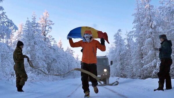 Сказка про Еву и Митро: забег на 50 км в минус 60 - видео - Sputnik Латвия