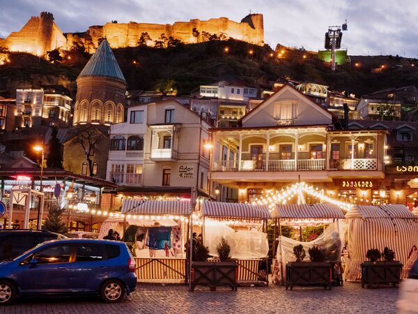 Skats uz naksnīgo Tbilisi, Gruzija - Sputnik Latvija