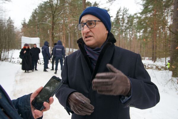 Как сделать так, чтобы не забывать: дипломаты почтили память жертв Холокоста Как сделать так, чтобы не забывать: дипломаты почтили память жертв Холокоста - Sputnik Латвия