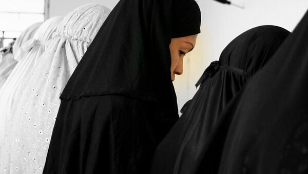 Девушки-мусульманки - Sputnik Латвия