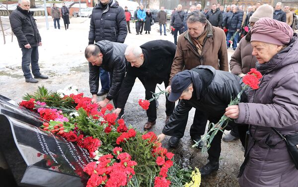 В Риге отметили тридцатилетие с момента вывода советских войск из Афганистана В Риге отметили тридцатилетие с момента вывода советских войск из Афганистана - Sputnik Латвия