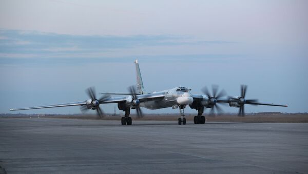 Учения ПВО на полигоне Ашулук - Sputnik Latvija