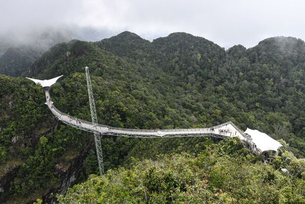 Небесный мост Langkawi в Малайзии - Sputnik Latvija