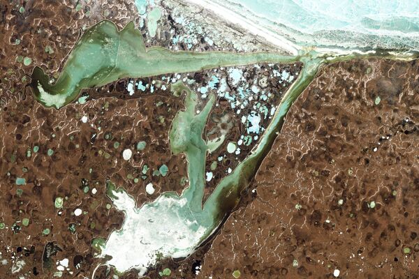 Skats no kosmosa uz Hroma līci un Omuļu līci Sibīrijā - Sputnik Latvija