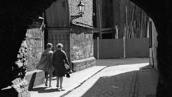 Рижанки в Старом городе, 1971 год - Sputnik Латвия