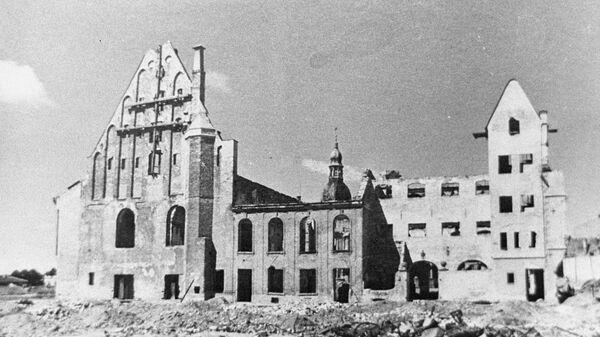 Дом Черноголовых сгорел в Риге 28 июня 1941 года в ходе военных действий - Sputnik Латвия