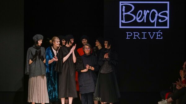 Показ одежды модного бренда Bergs Privé - Sputnik Латвия