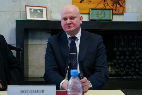 Россия ждет латвийцев: тысячи вакансий и бонусы для переселенцев Россия ждет латвийцев: тысячи вакансий и бонусы для переселенцев - Sputnik Латвия