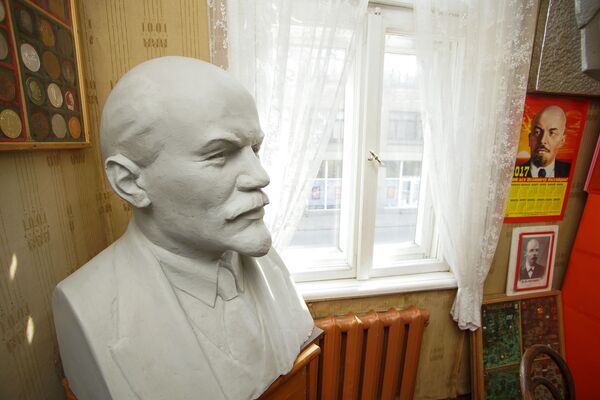 Ленин жил, Ленин жив, Ленин будет жить в Риге Ленин жил, Ленин жив, Ленин будет жить в Риге - Sputnik Латвия