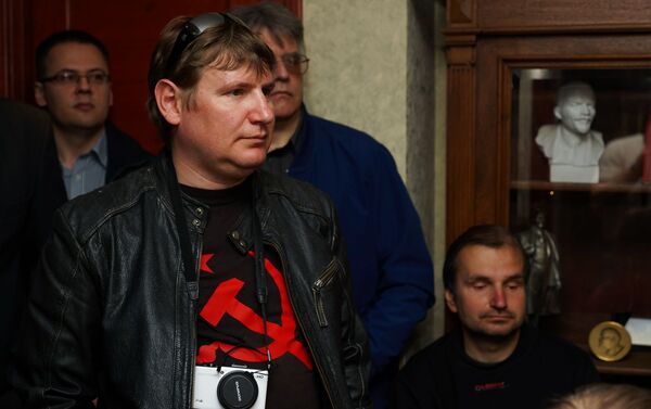 Рабочий Фронт Латвии в Риге отметил 149-ю годовщину со дня рождения Владимира Ленина Рабочий Фронт Латвии в Риге отметил 149-ю годовщину со дня рождения Владимира Ленина - Sputnik Латвия