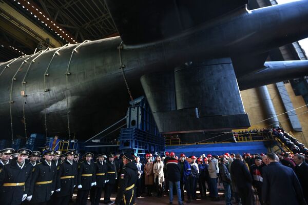 Спуск на воду атомной подводной лодки Белгород в Архангельской области Спуск на воду атомной подводной лодки Белгород в Архангельской области - Sputnik Латвия