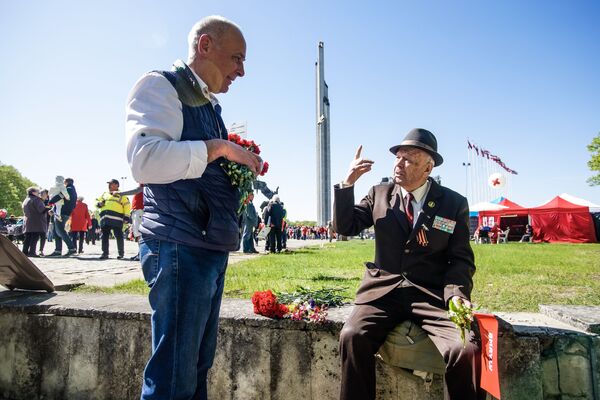 Праздничные мероприятие в День Победы в Риге - Sputnik Латвия