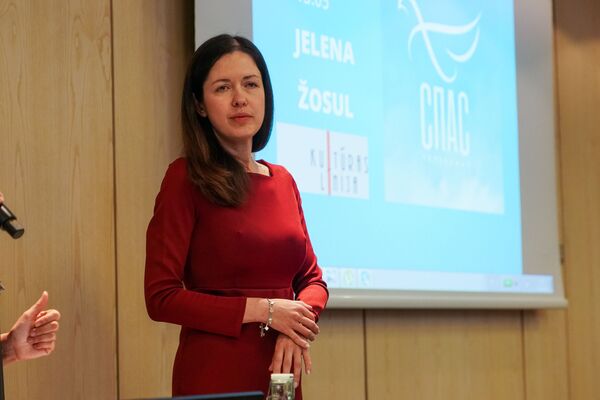 Как защитить семью и веру, или Европа запуталась в толерантных ценностях либерализма Как защитить семью и веру, или Европа запуталась в толерантных ценностях либерализма - Sputnik Латвия