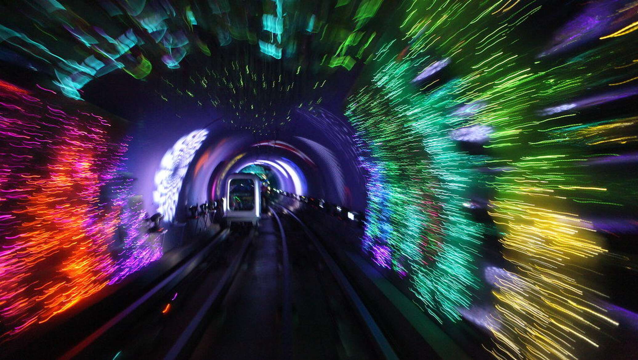 Тоннель. Тоннель бунд Шанхай Китай. Туннель Bund Sightseeing, Шанхай, Китай. Тоннели Шанхайского метро. Подводный тоннель в Шанхае.