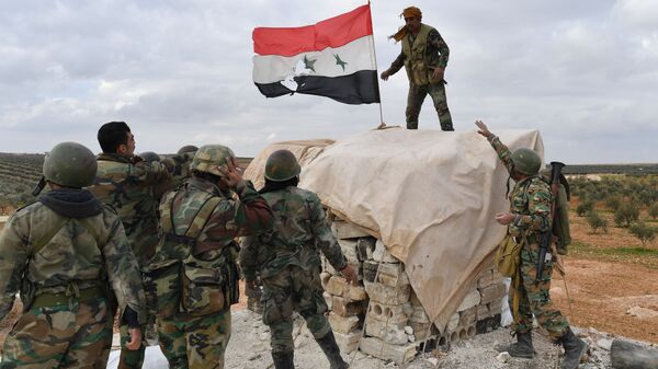 Передовые позиции сирийской армии в районе Алеппо - Sputnik Latvija