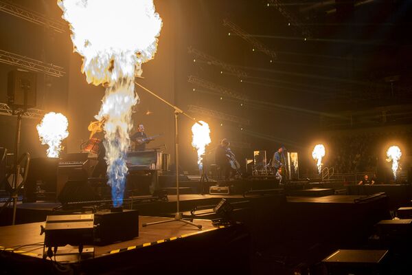 Если бы Бетховен сыграл с Rammstein: как Dagamba открывает слушателям классику Если бы Бетховен сыграл с Rammstein: как Dagamba открывает слушателям классику - Sputnik Латвия