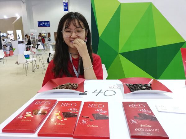 Компенсировать стагнацию и заместить инвестиции из РФ: Латвия идет в Китай Компенсировать стагнацию и заместить инвестиции из РФ: Латвия идет в Китай - Sputnik Латвия