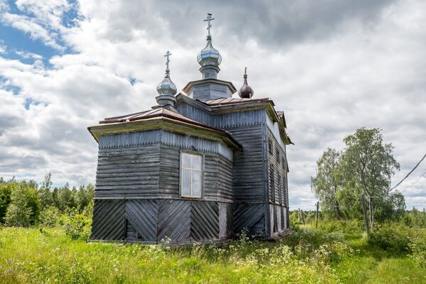 Церковь Hикольская в деревне Паданский Погост Медвежьегорского района Республики Карелия - Sputnik Латвия